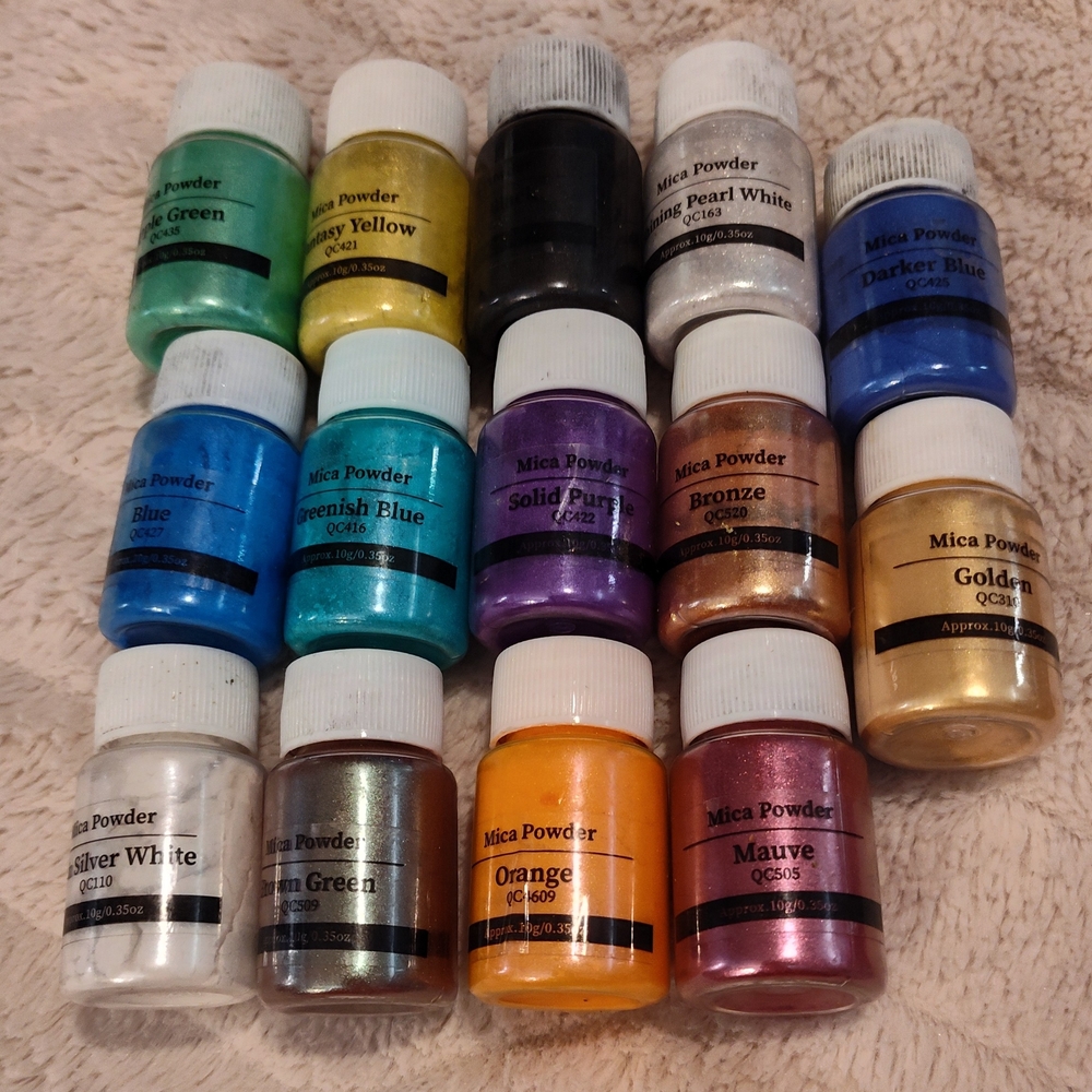 Assorted Mica Powder Set - Picture 2 of 6